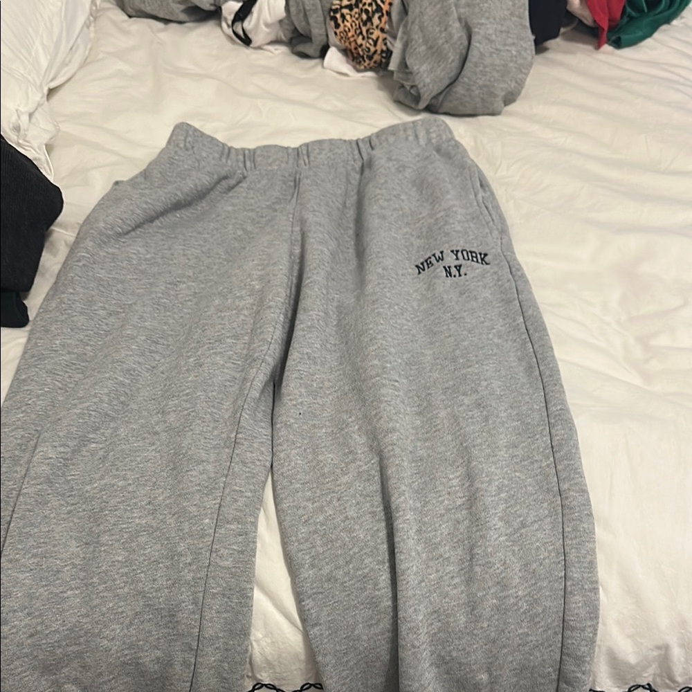 Brandy Melville Gray Sweatpants Soft Cotton Blend